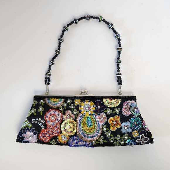 Vintage Handbags - ❤️Sold!❤️ Vintage Black Embroidered Beaded Sequins Evening Bag Clutch Purse Y2K